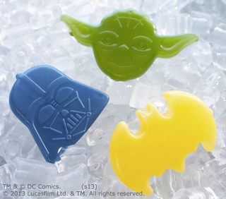 Illustration for article titled New Star Wars Crap That Makes Me Want to Cut My Hand Off With A Lightsaber